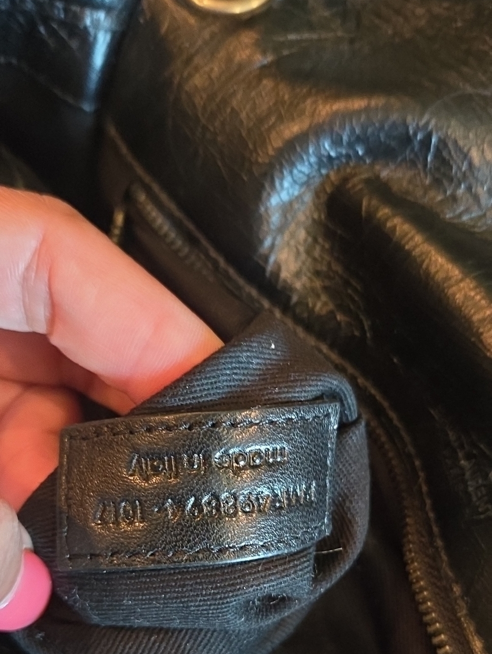 Saint Laurent Black Leather Quilted Chain Shoulder Bag - Picture 8 of 8